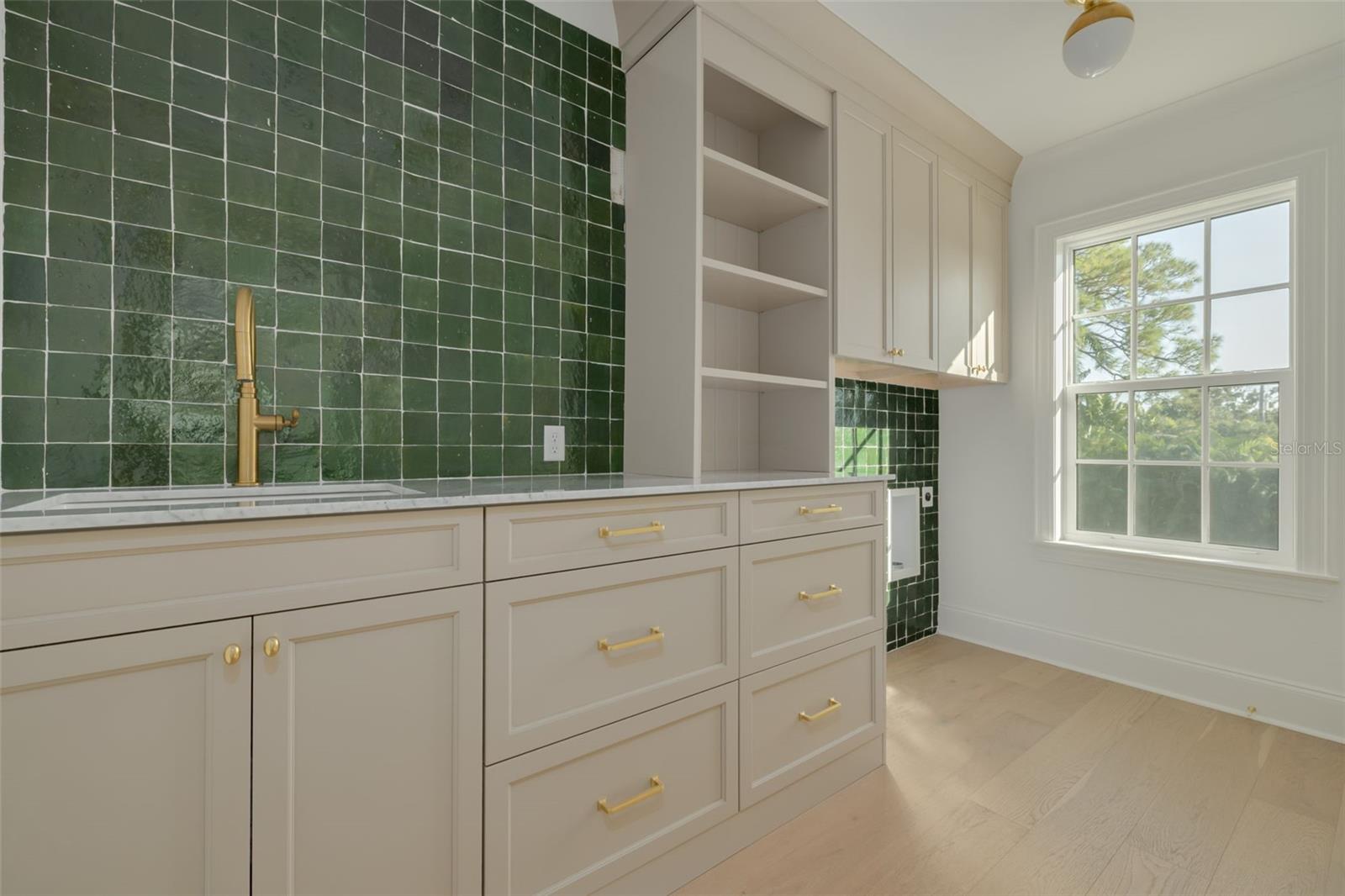 SNELL & HAMLETTS NORTH SHORE ADD REV REP - Residential