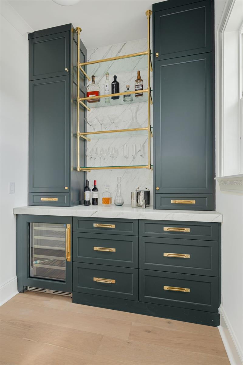 SNELL & HAMLETTS NORTH SHORE ADD REV REP - Residential