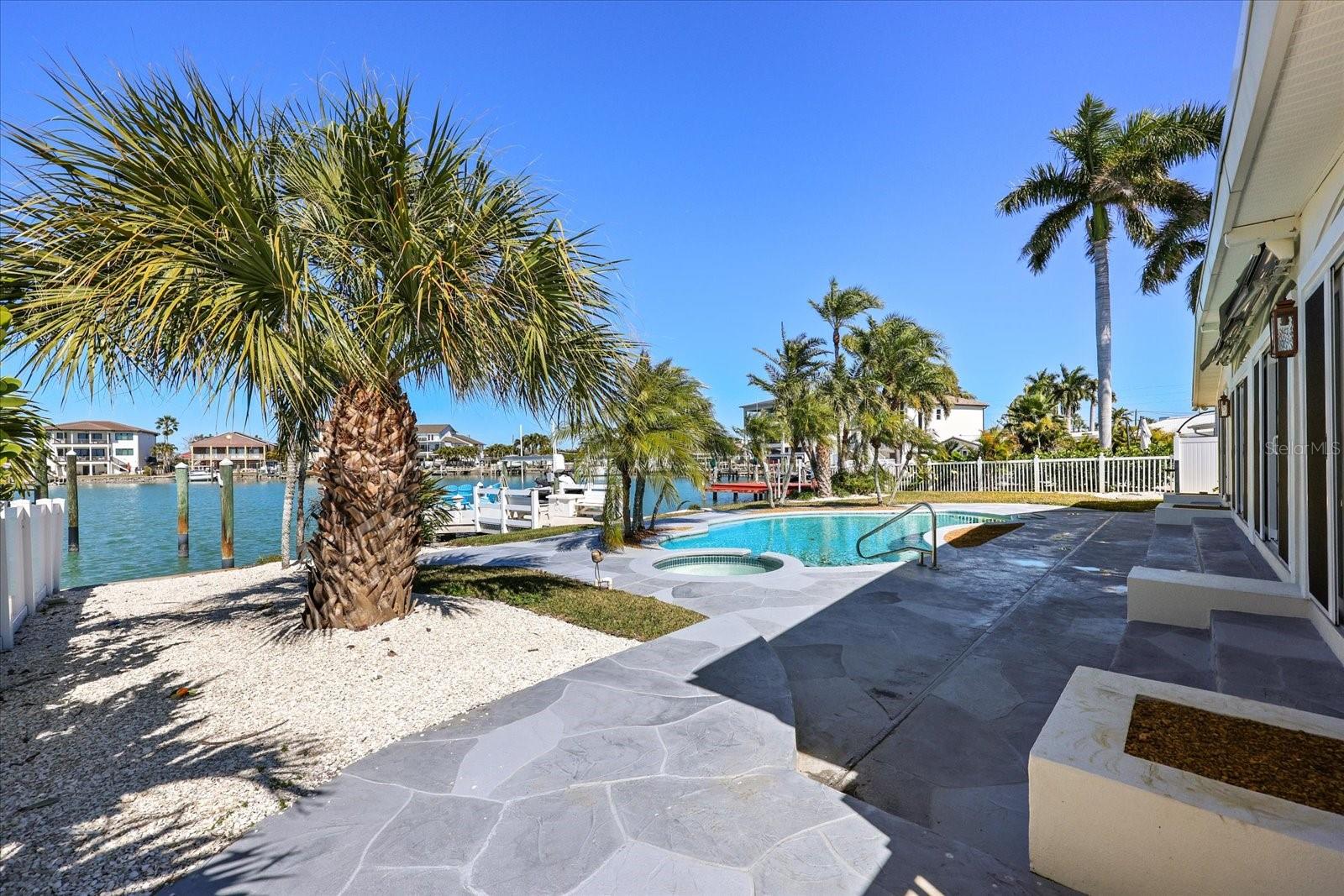 PARADISE ISLAND 1ST ADD - Residential