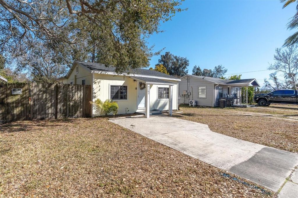 Photo of 5107 37th Street N, St Petersburg, FL 33714 (MLS # TB8473889)