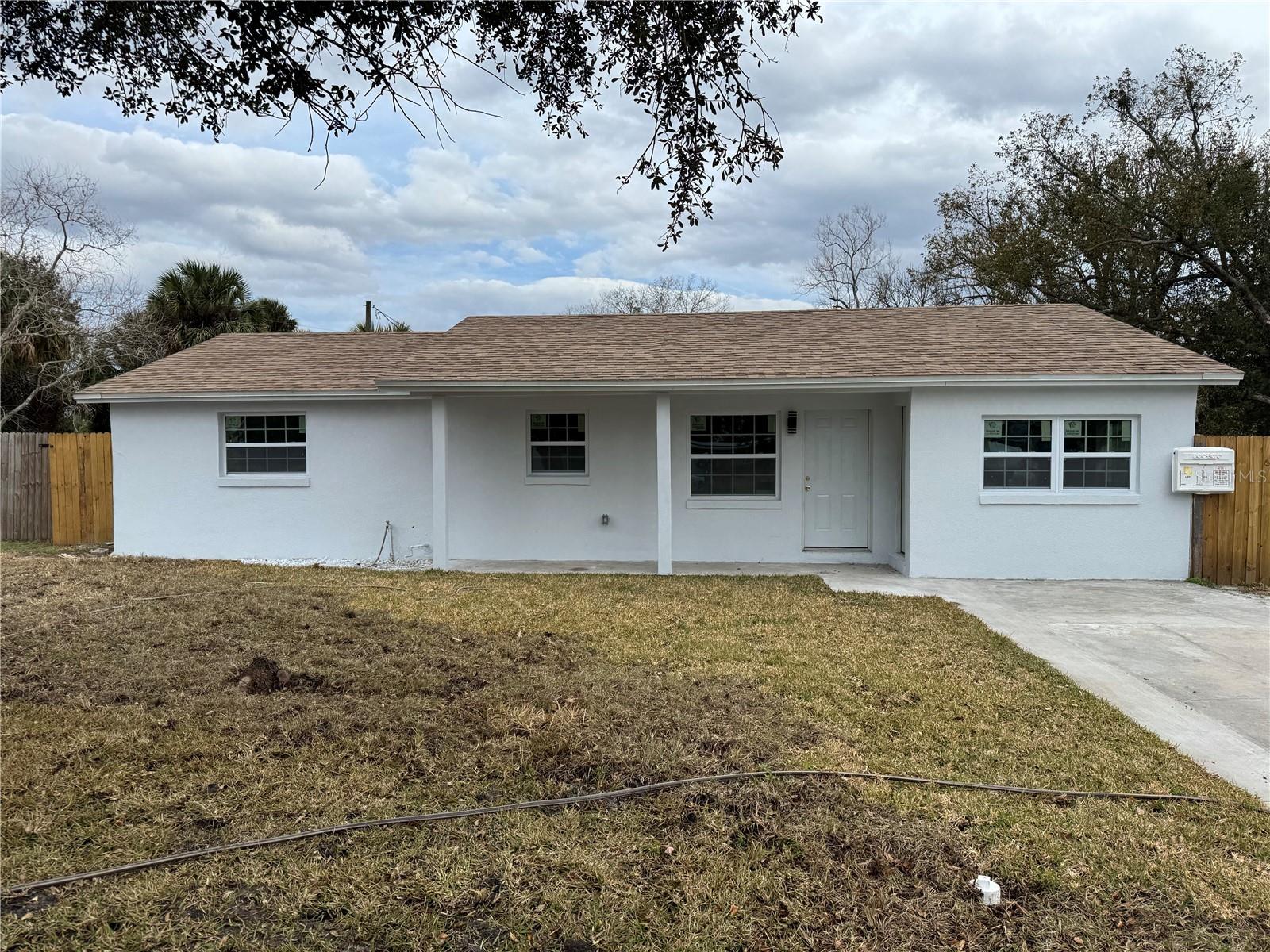 ACADEMY MANOR UNIT 01 - Residential