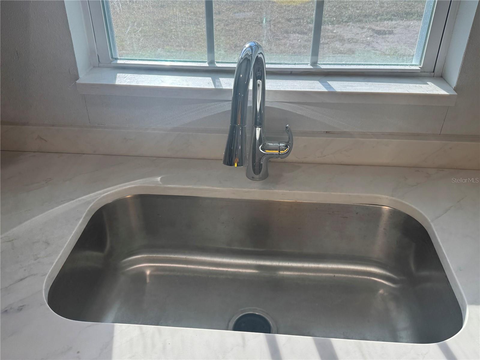 ACADEMY MANOR UNIT 01 - Residential