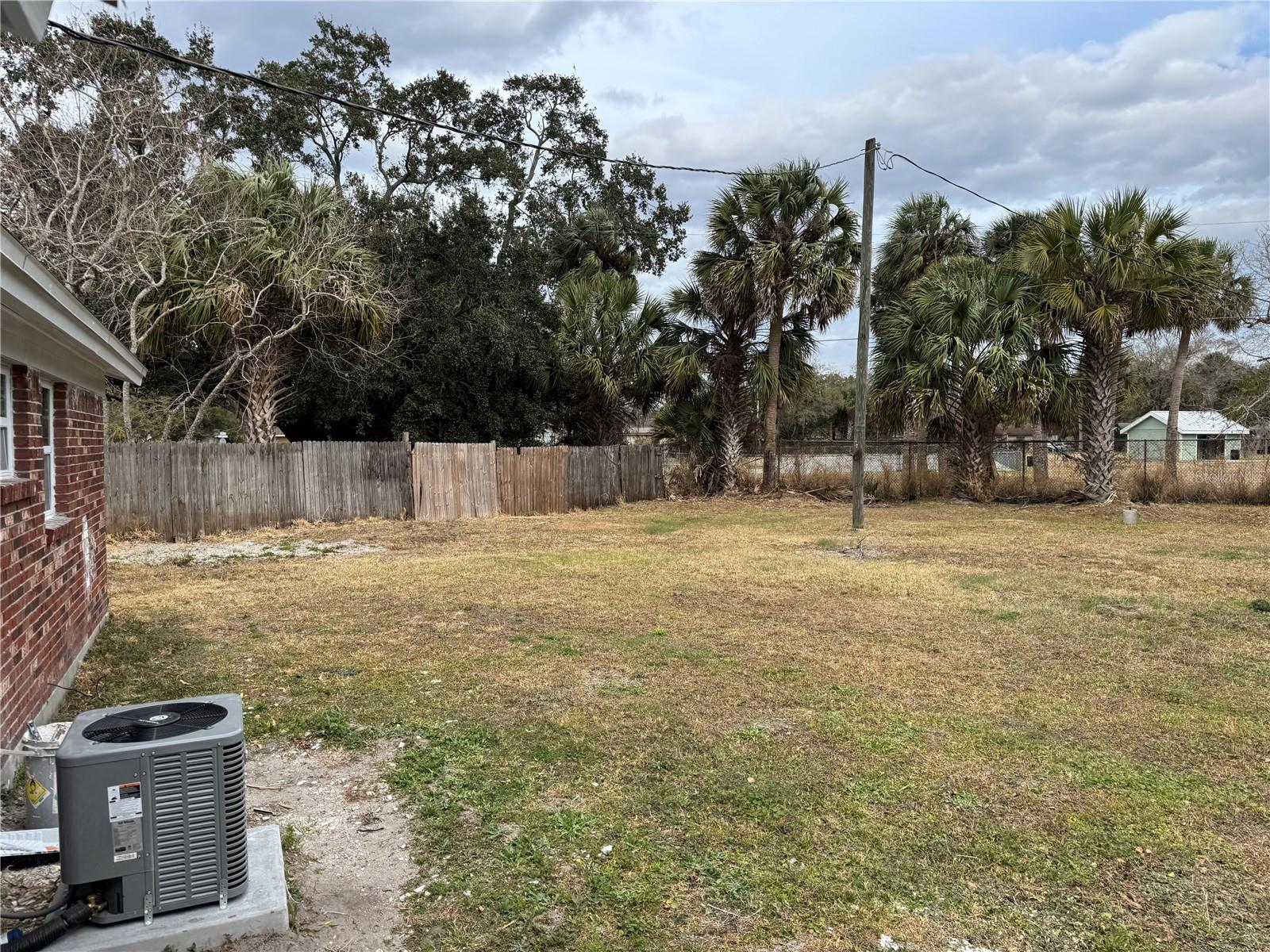 ACADEMY MANOR UNIT 01 - Residential