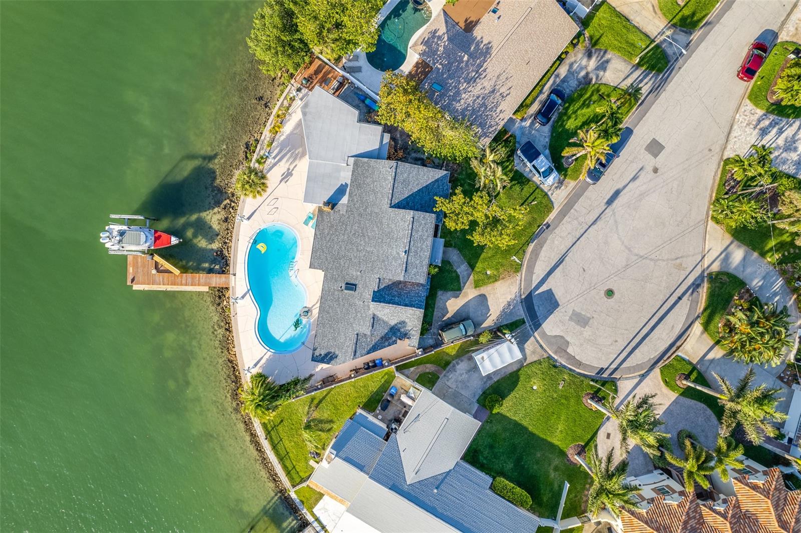 SOUTH CSWY ISLE - Residential