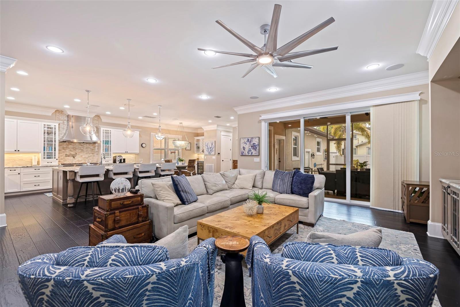 EASLEYS R W ADD - Residential