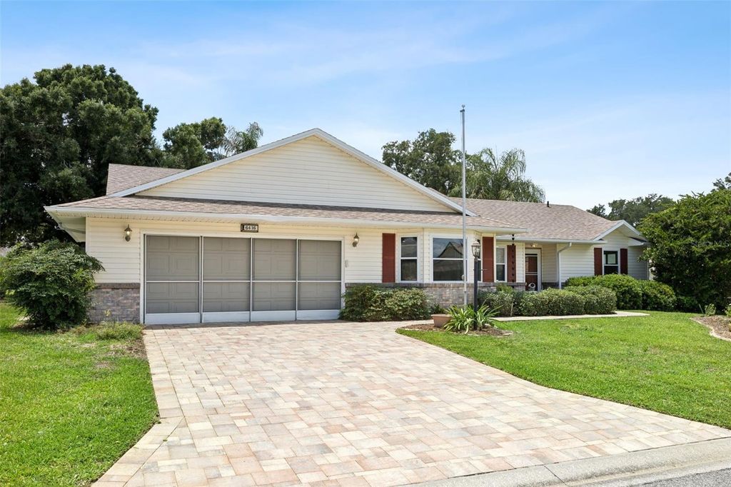 Photo of 6416 Borg Street, Leesburg, FL 34748 (MLS # G5113156)
