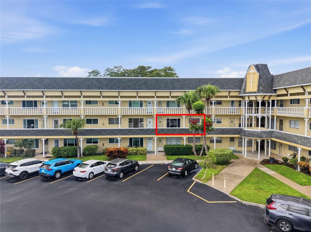 Photo of 2458 Florentine Way #34, Clearwater, FL 33763 (MLS # TB8532008)