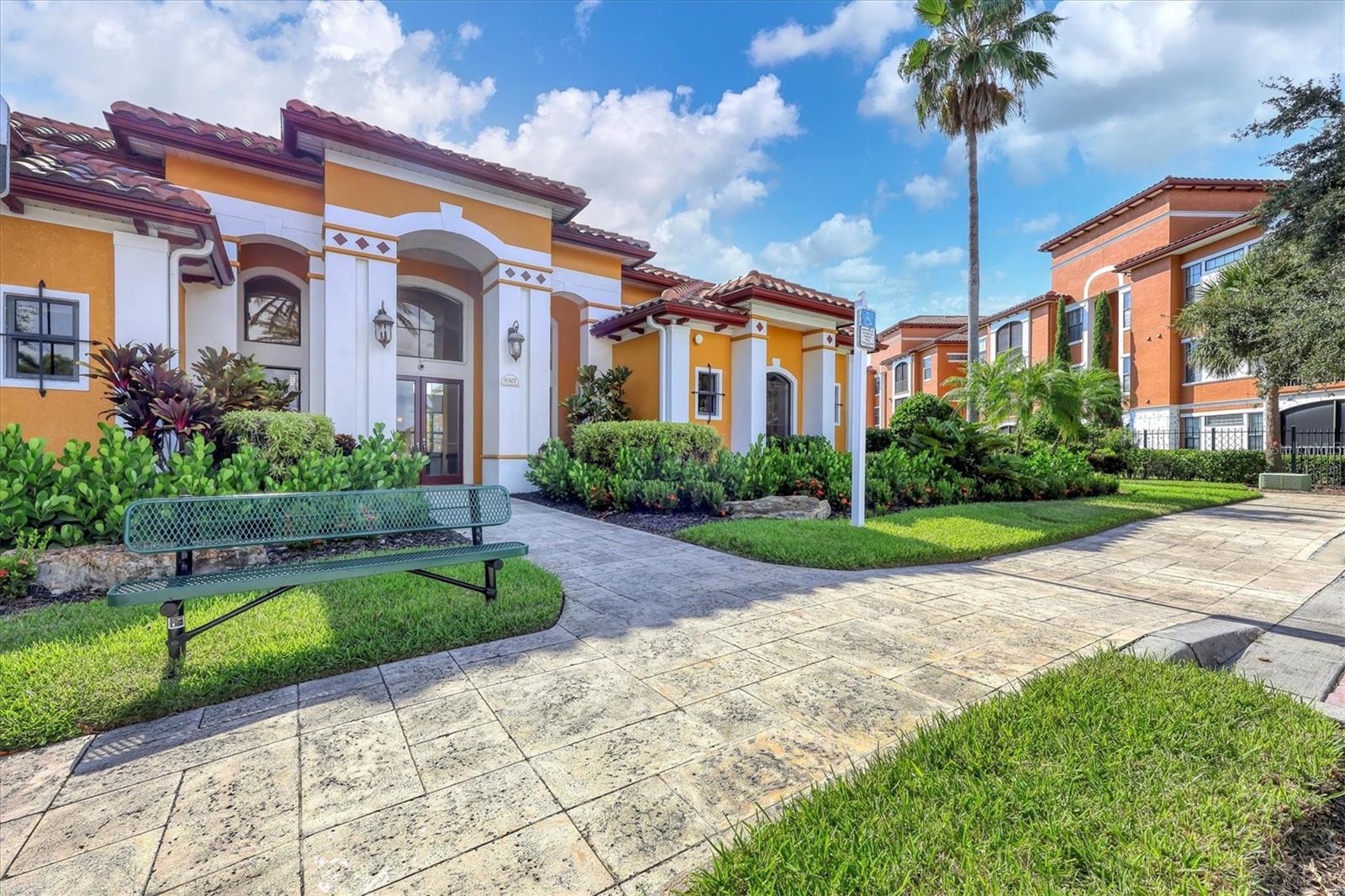 SERENATA SARASOTA - Residential