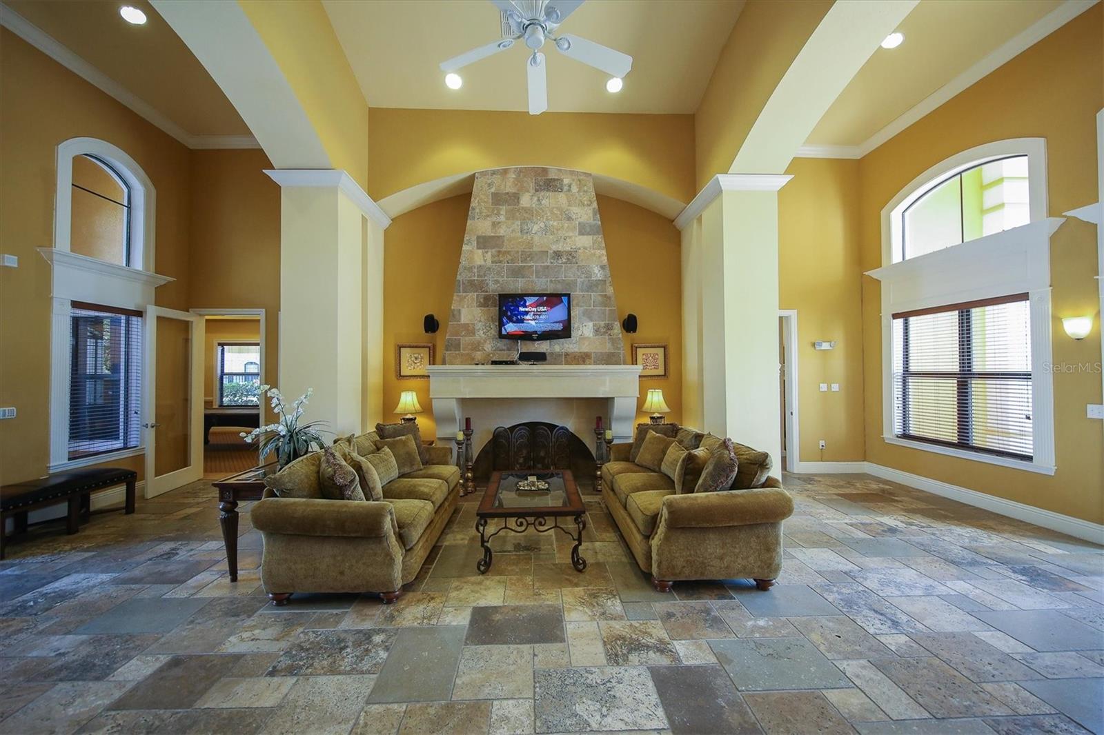 SERENATA SARASOTA - Residential