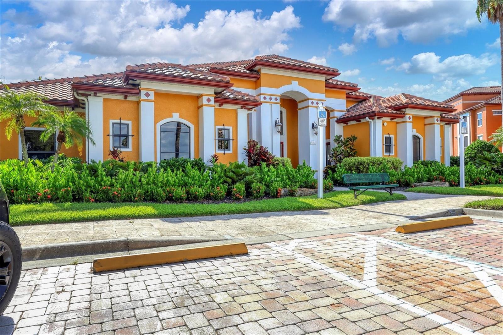 SERENATA SARASOTA - Residential