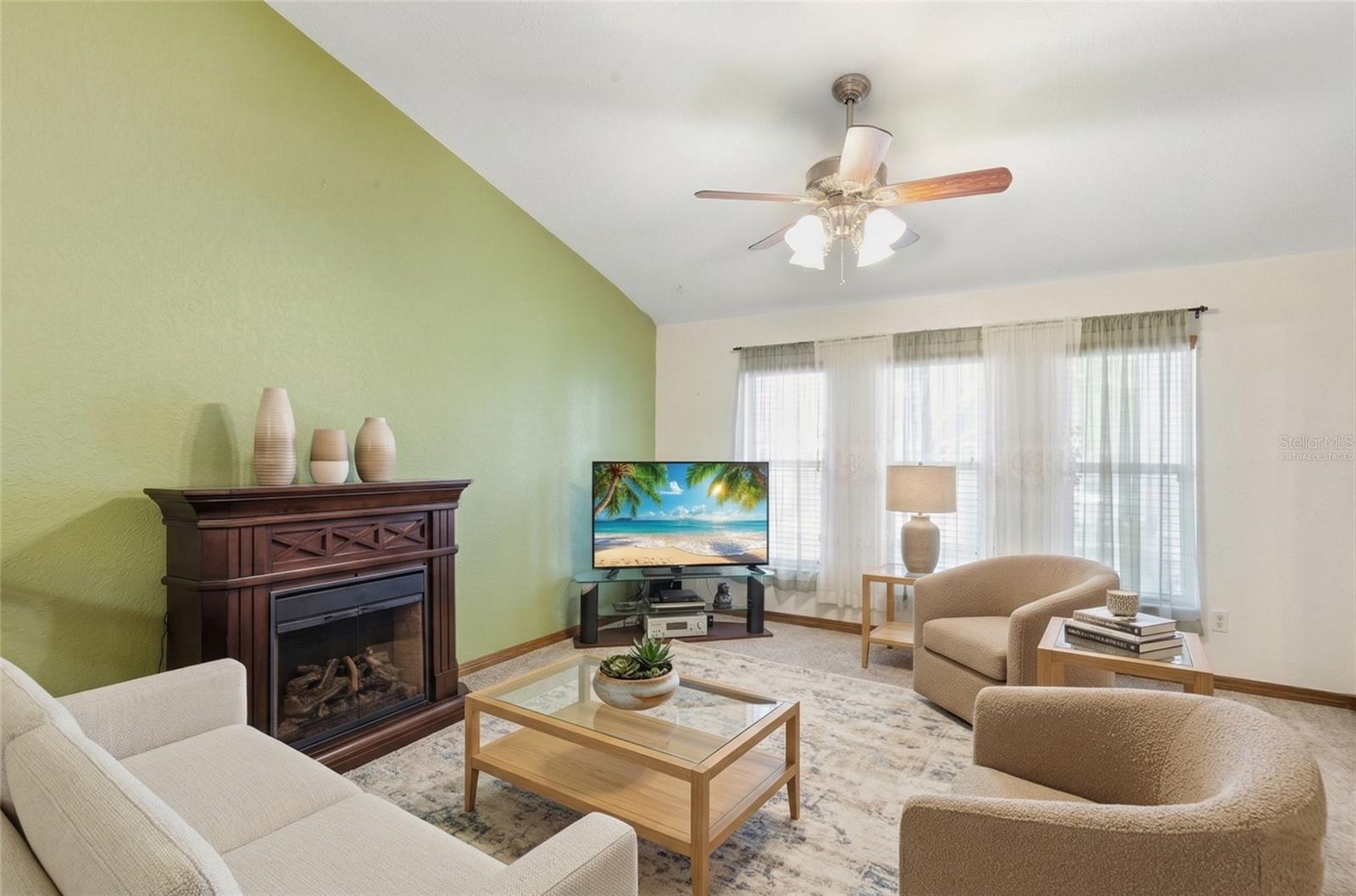 OVERLOOK ESTATES - Residential