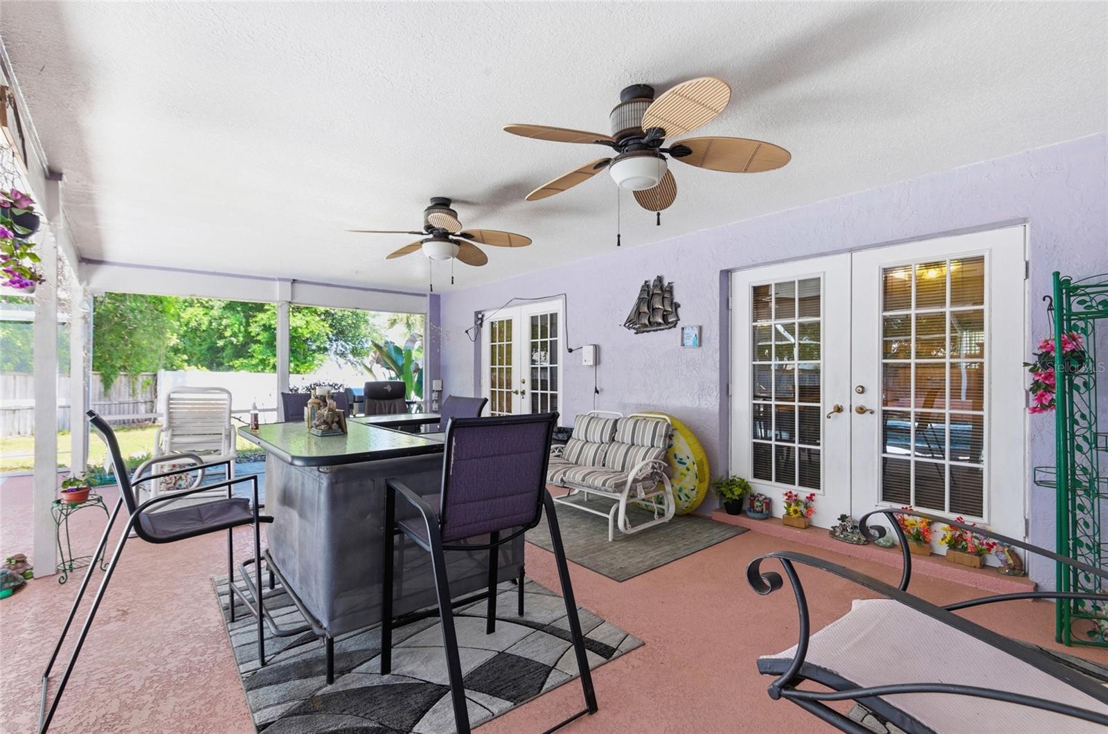 OVERLOOK ESTATES - Residential