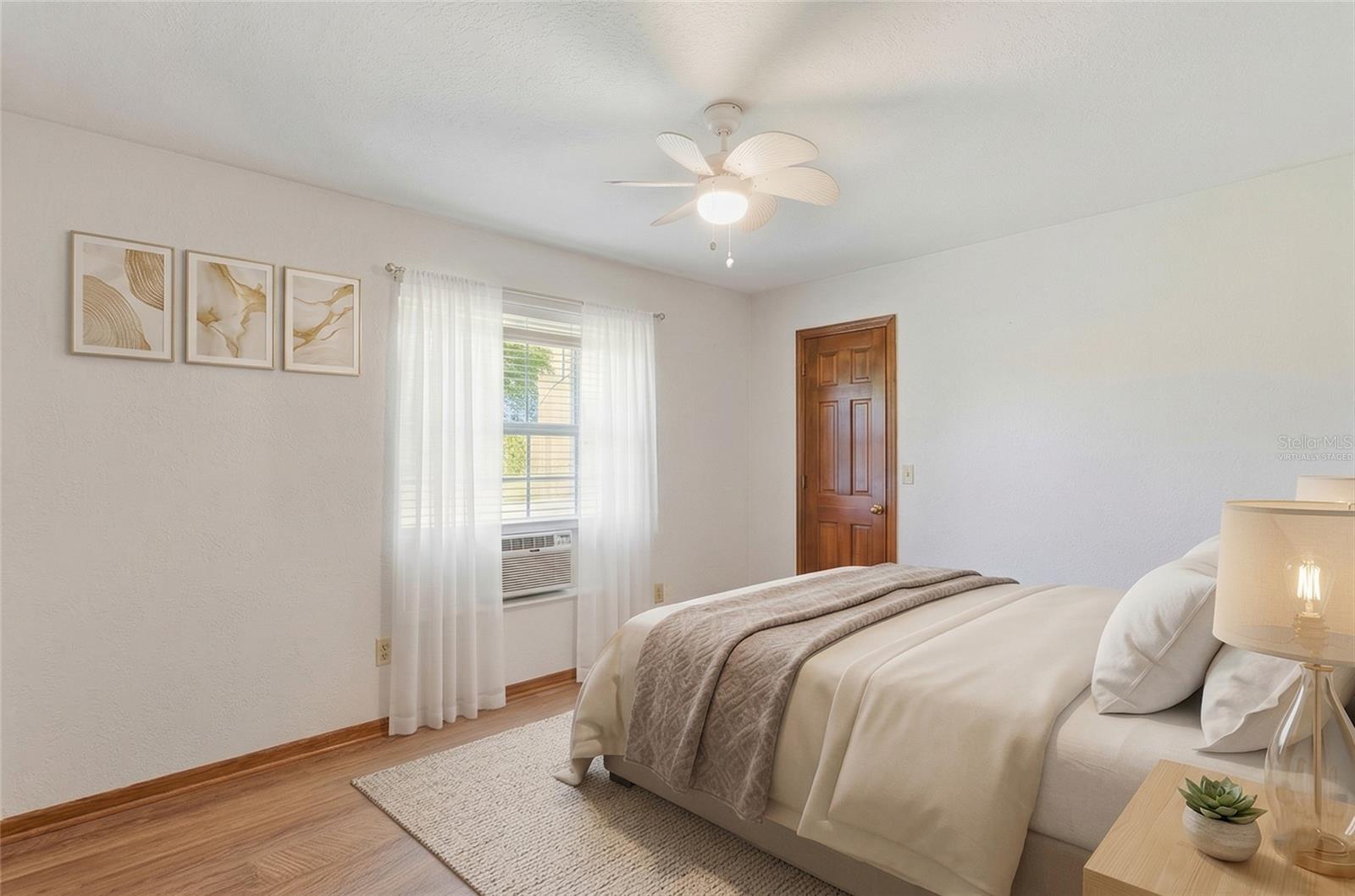 OVERLOOK ESTATES - Residential