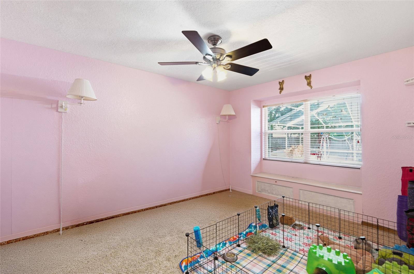 OVERLOOK ESTATES - Residential