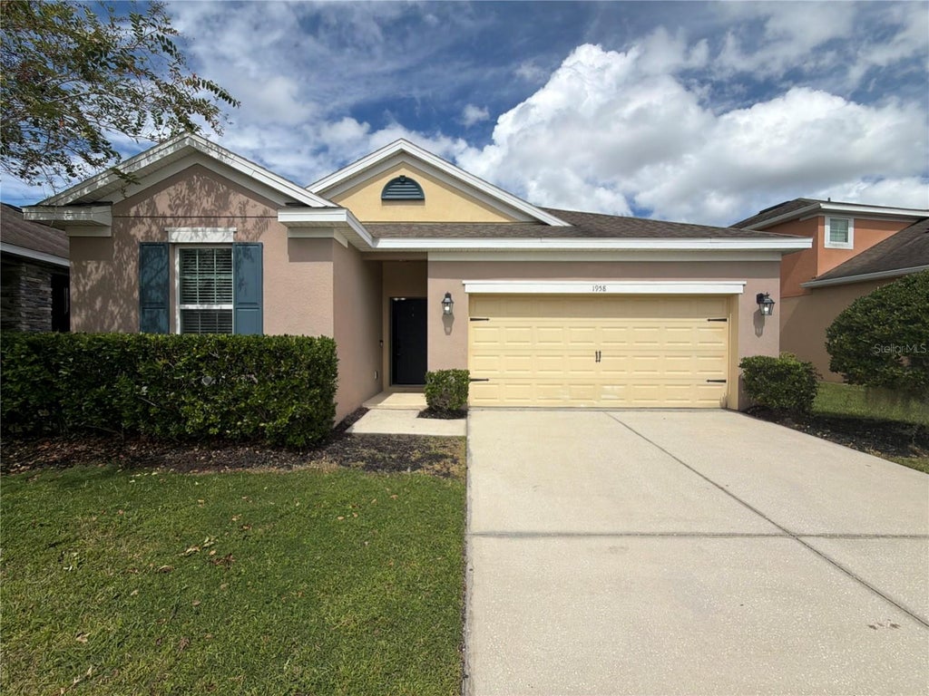 Photo of 1958 Commander Way, Kissimmee, FL 34746 (MLS # O6448694)