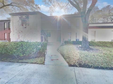 A home in PALM HARBOR