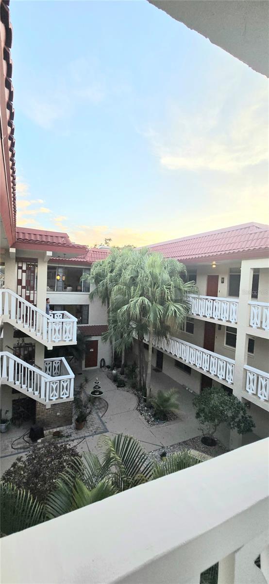 SEVILLE CONDO 4 - Residential