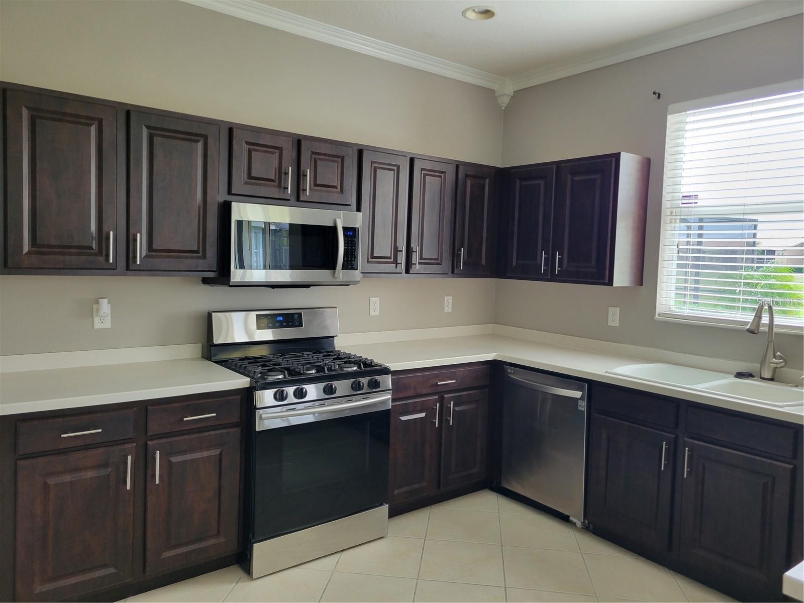 STONEYBROOK AT HERITAGE HARBOUR C-1 - Residential Lease