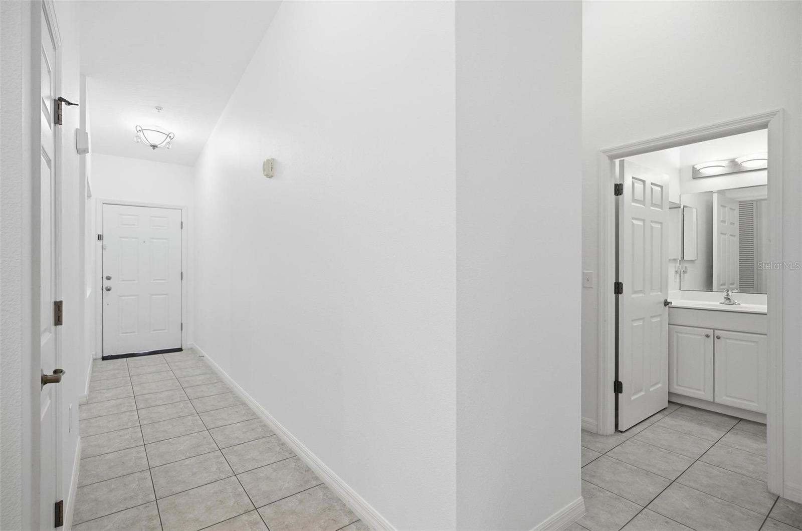 CANOPY WALK PH 1 - Residential Lease