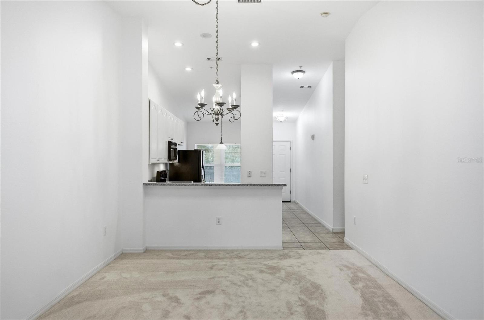 CANOPY WALK PH 1 - Residential Lease