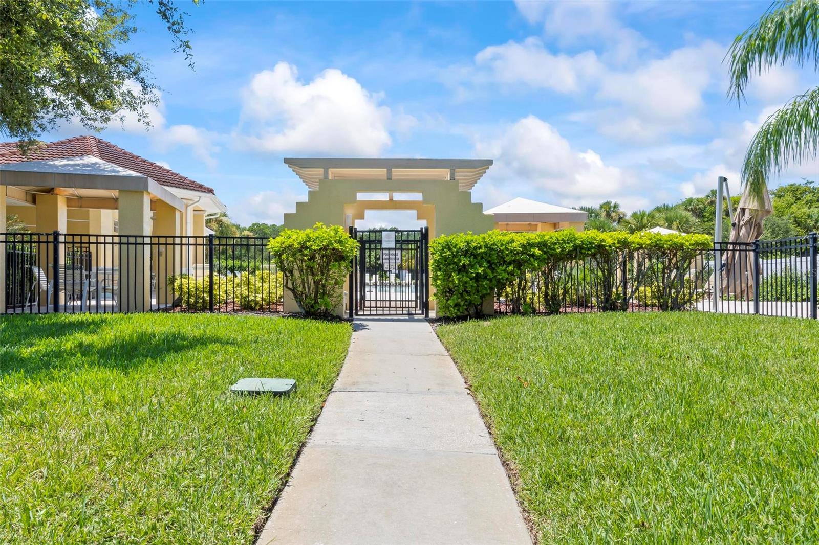 CANOPY WALK PH 1 - Residential Lease