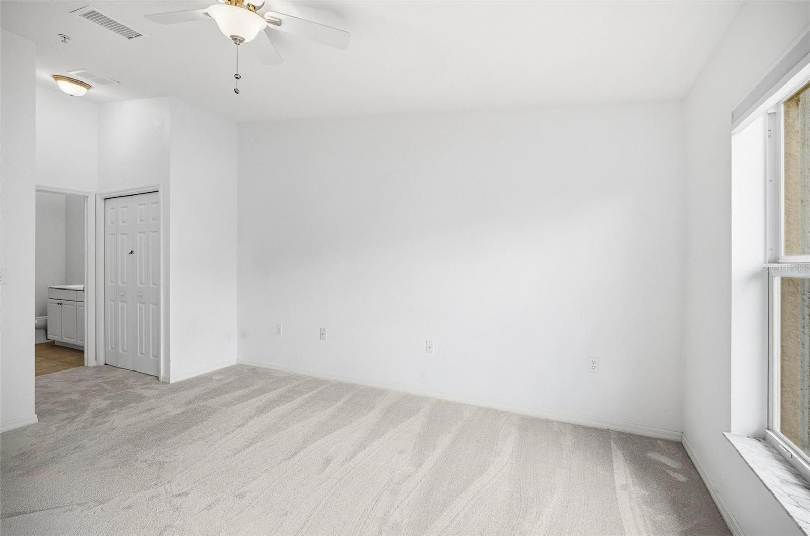 CANOPY WALK PH 1 - Residential Lease