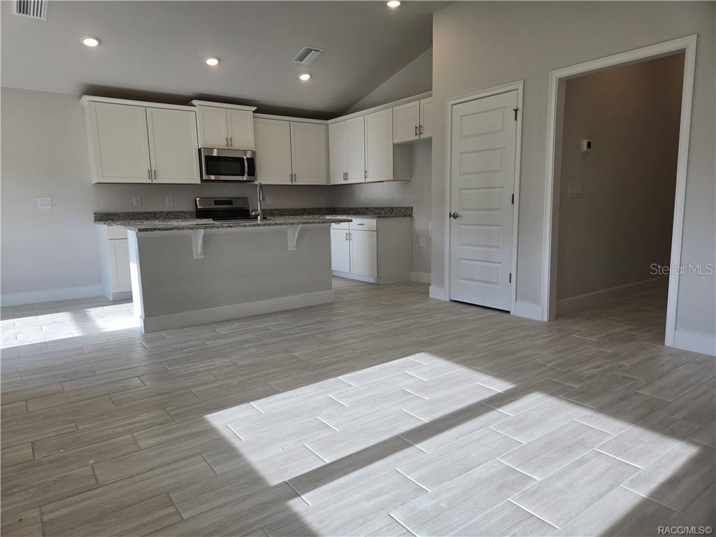 WYLD PALMS - Residential