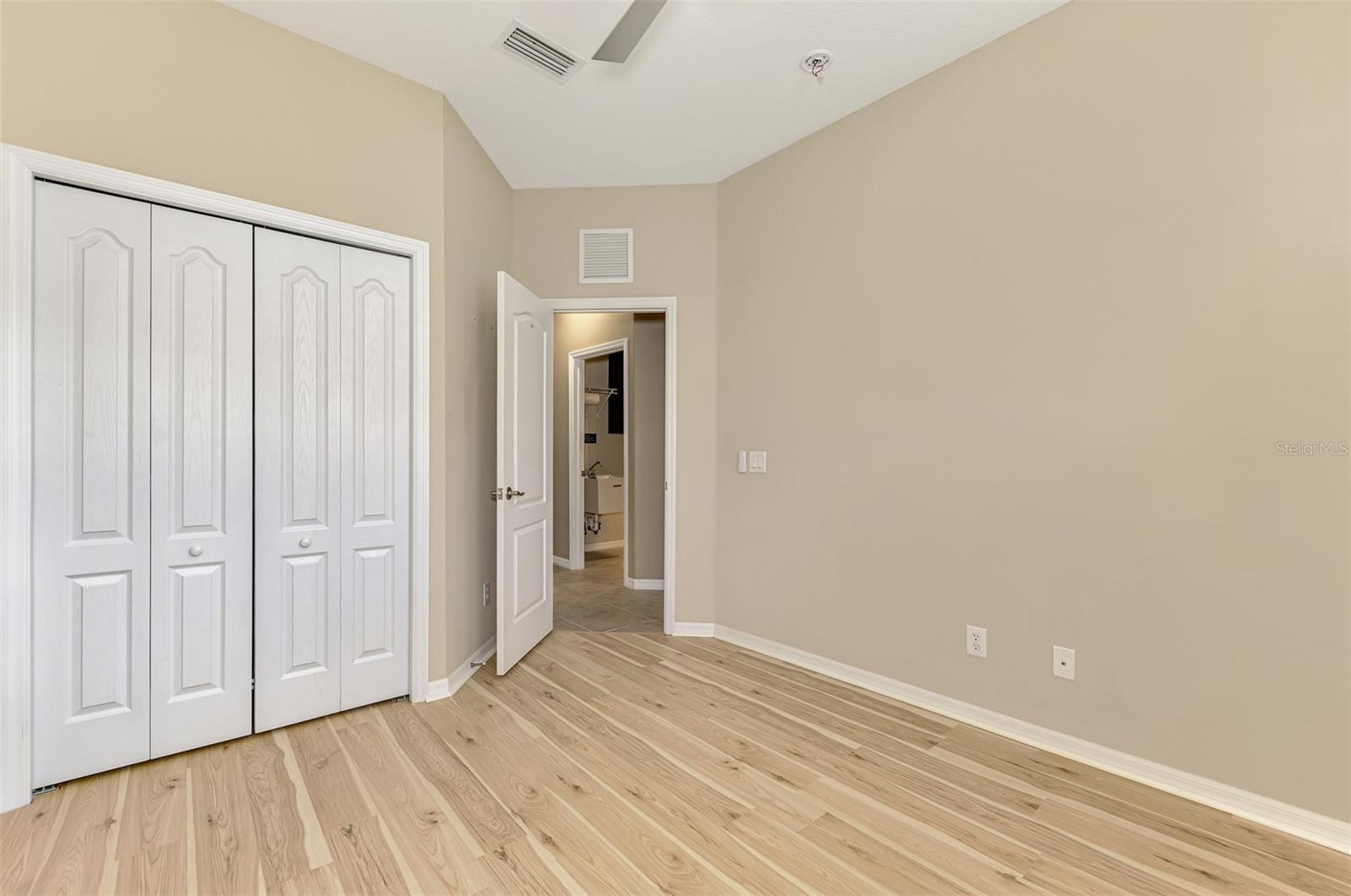 STONEYBROOK AT VENICE - Residential