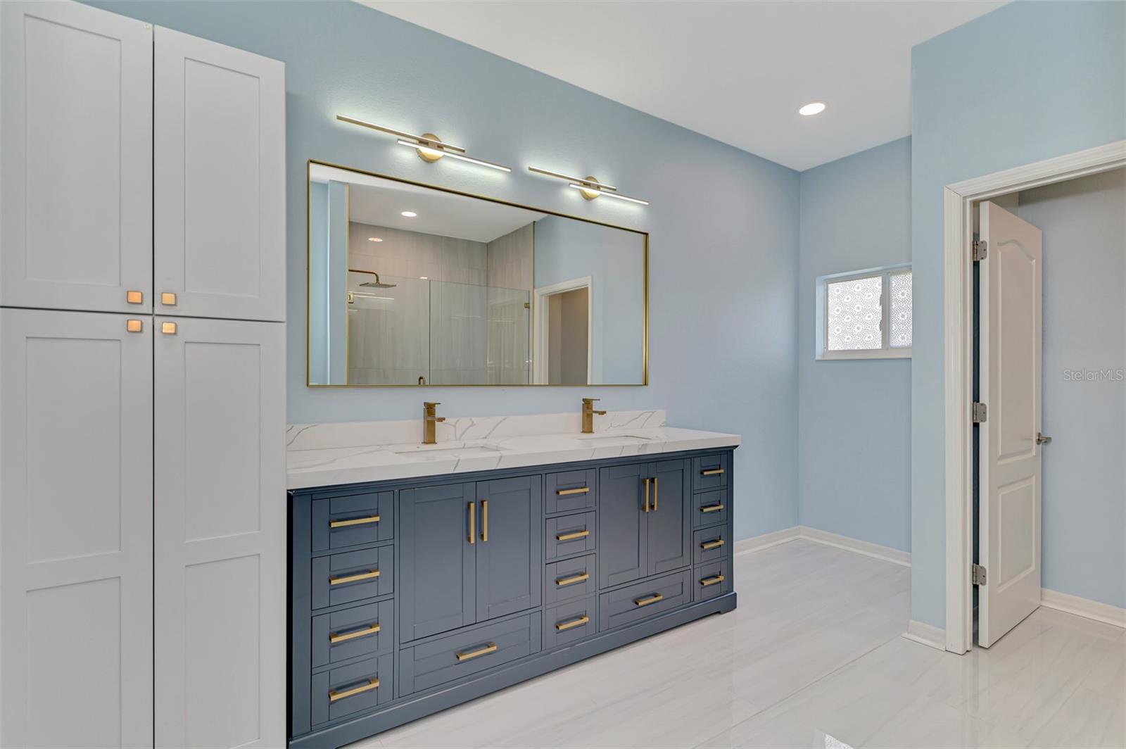 STONEYBROOK AT VENICE - Residential