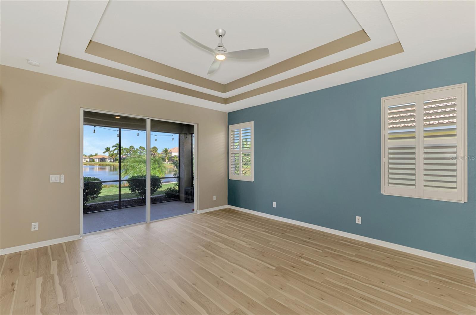 STONEYBROOK AT VENICE - Residential