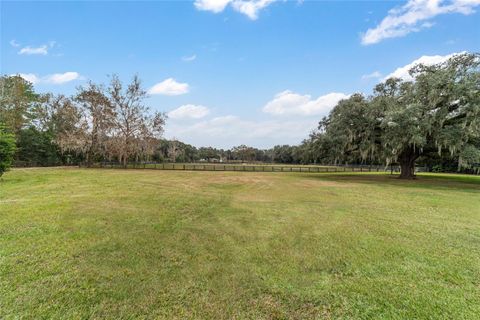 Tiny photo for 2745 SE 80th Street, Ocala, FL 34480 (MLS # OM715215)