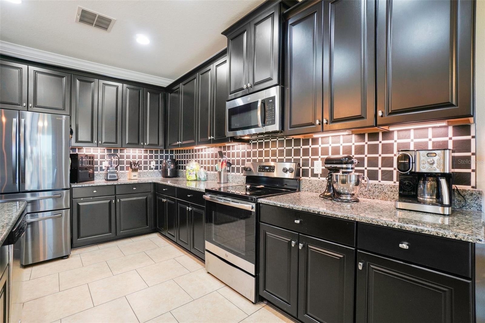 CARLTON LAKES PHASE 1A 1B-1 AND 1B-2 - Residential