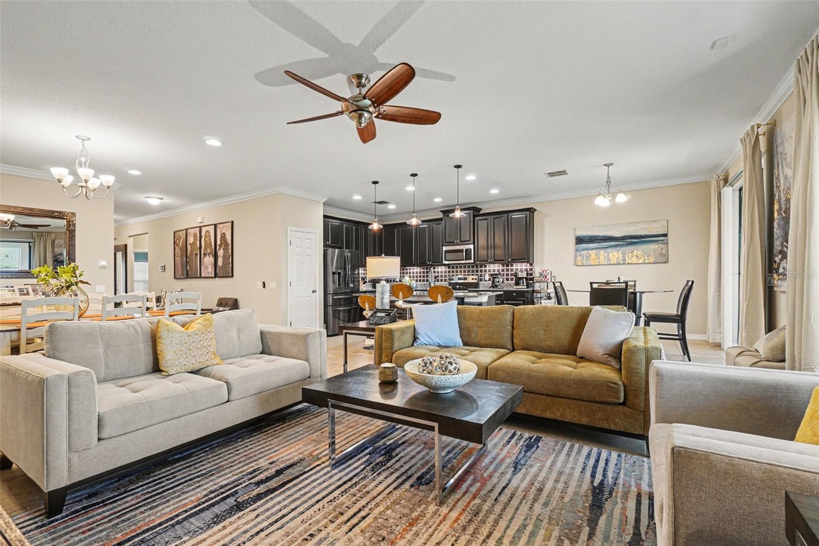 CARLTON LAKES PHASE 1A 1B-1 AND 1B-2 - Residential