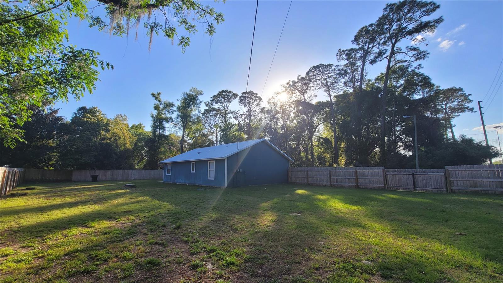 G M WHETSTONE ESTATE ADD TO H S - Residential Lease