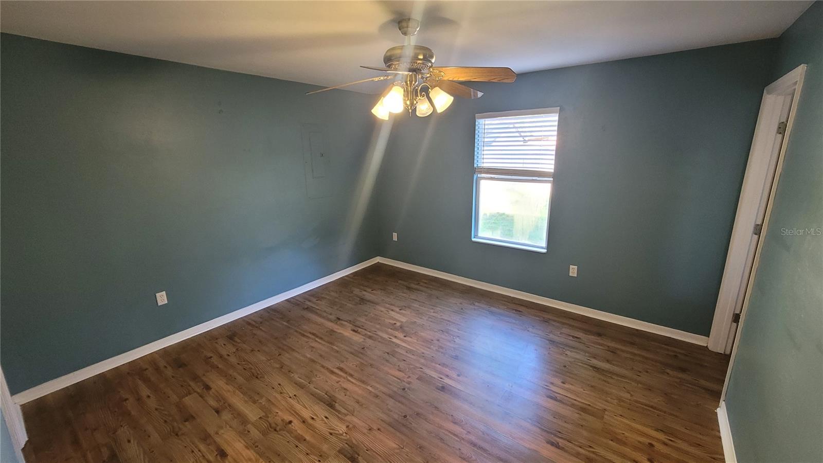 G M WHETSTONE ESTATE ADD TO H S - Residential Lease