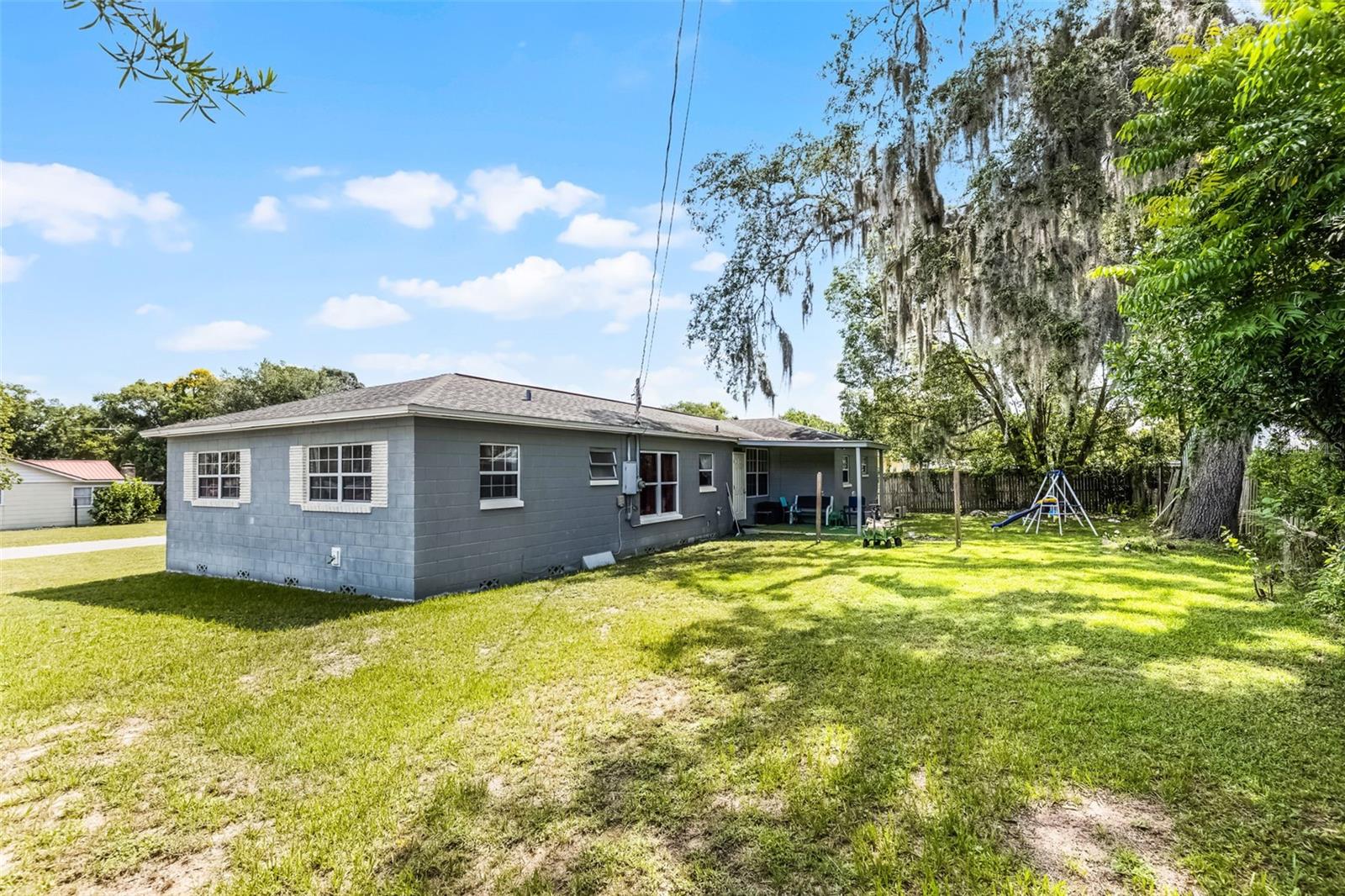 EUSTIS UBEGUILDA HEIGHTS - Residential