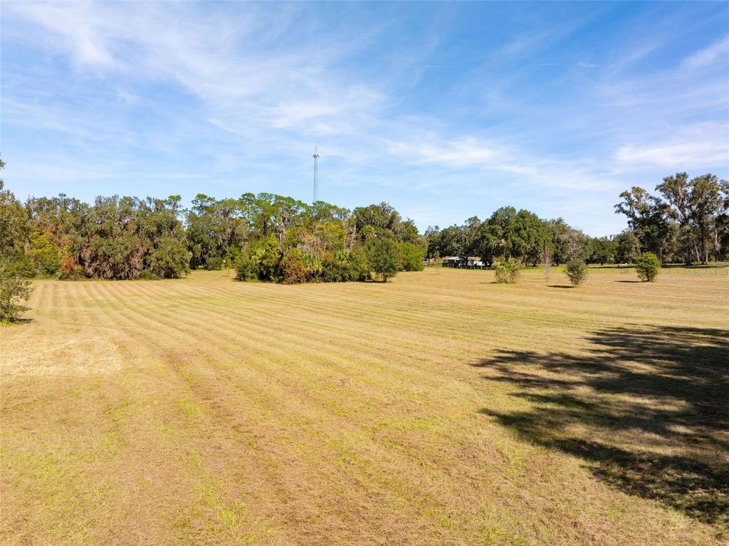 Photo of 15188 Norris Bishop Loop, Brooksville, FL 34614 (MLS # W7881704)