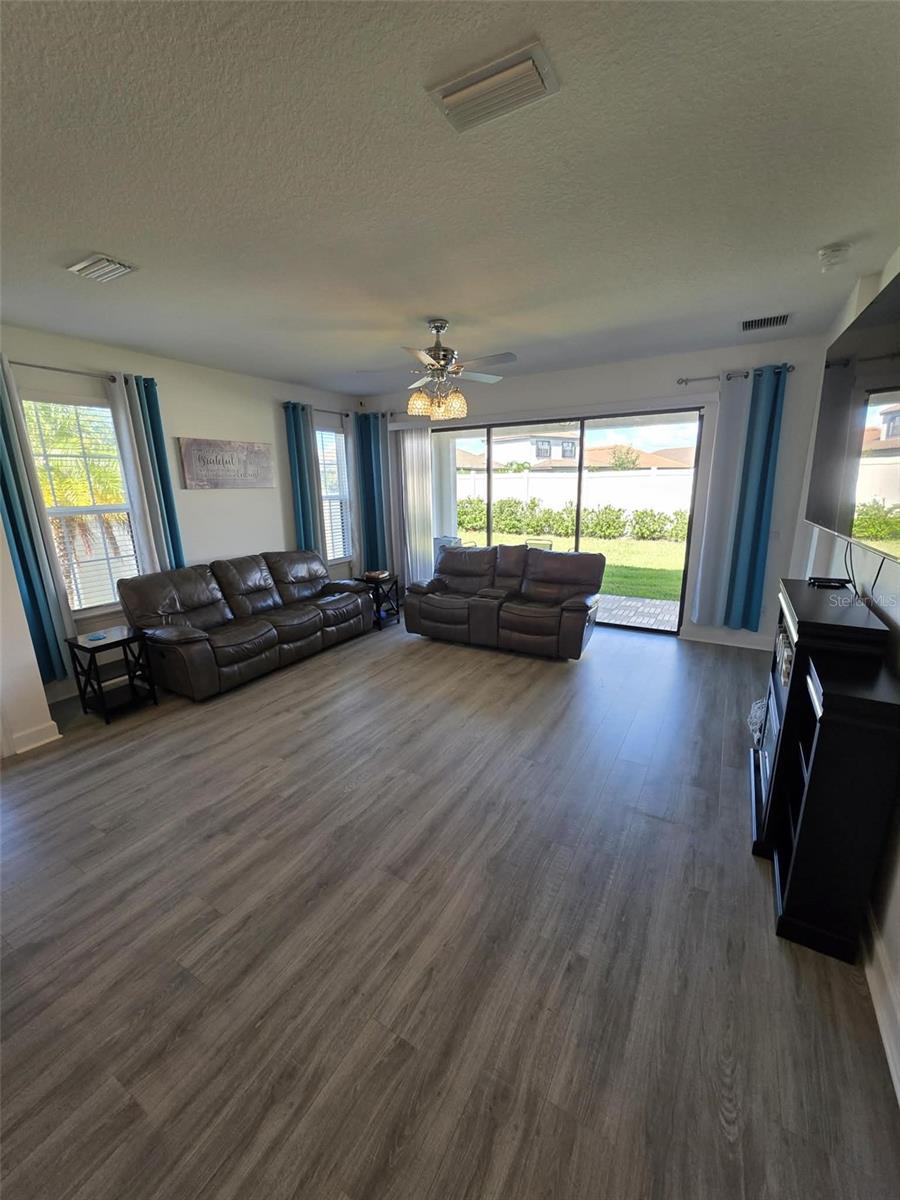 ARTISAN LAKES ESPLANADE PH IV SUBPH A, B, - Residential