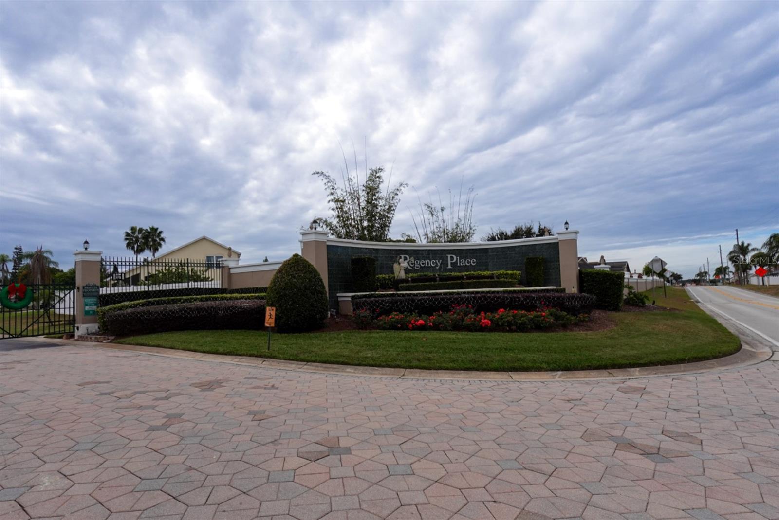 REGENCY PLACE PH 01 - Residential