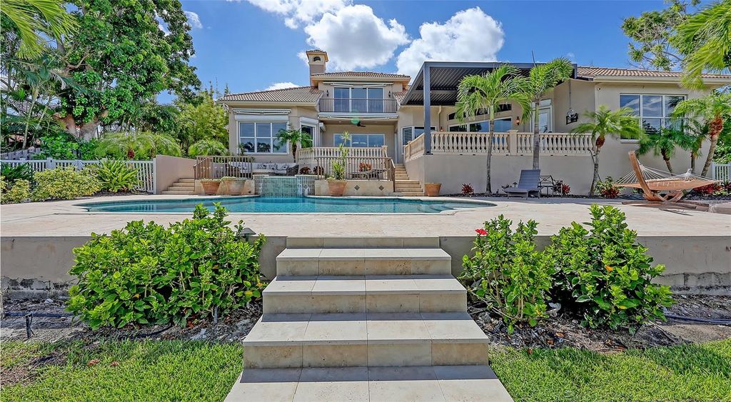 Photo of 624 Mourning Dove Drive, Sarasota, FL 34236 (MLS # A4657277)