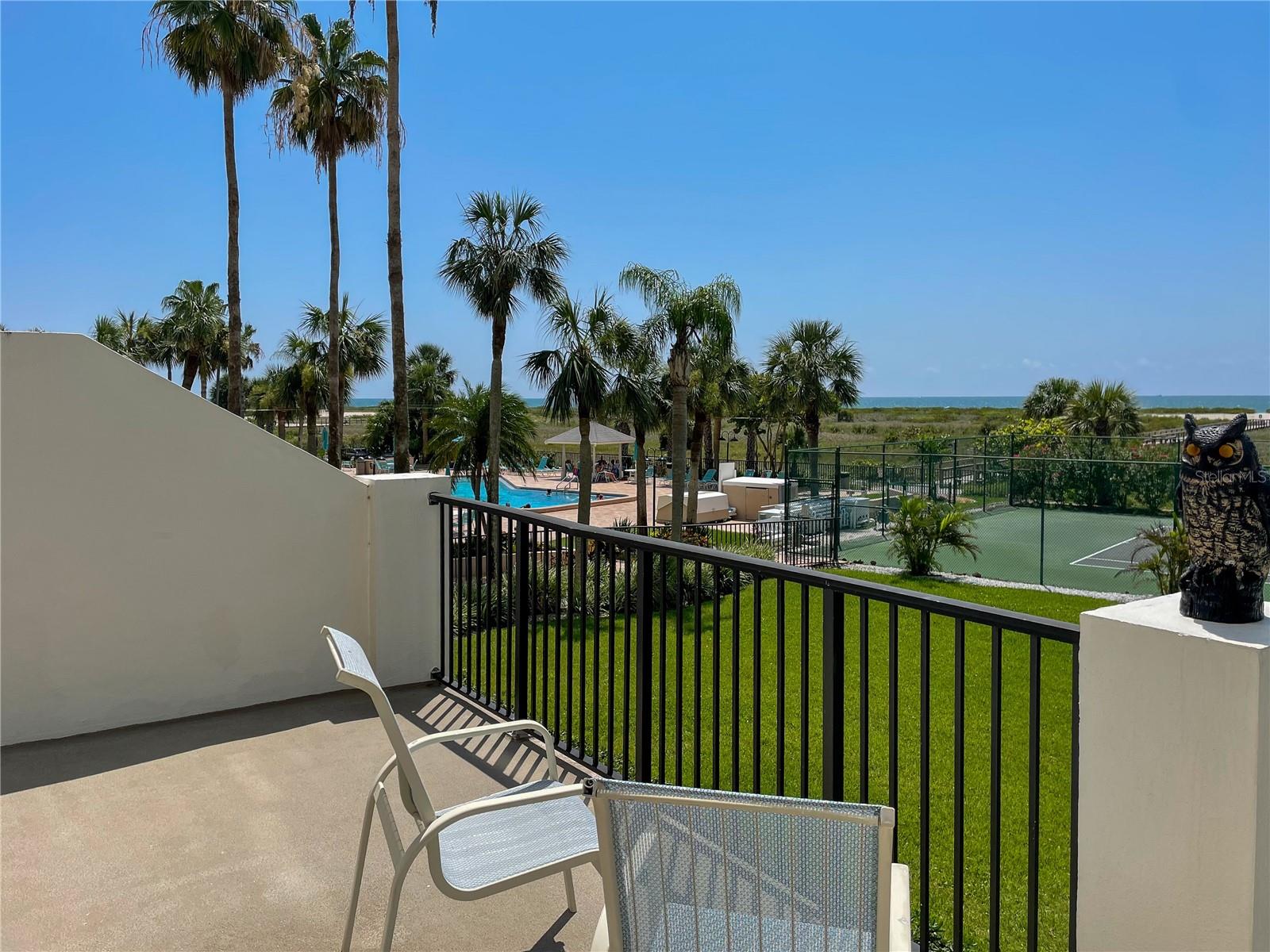 LANDMARK TOWERS - Residential Lease