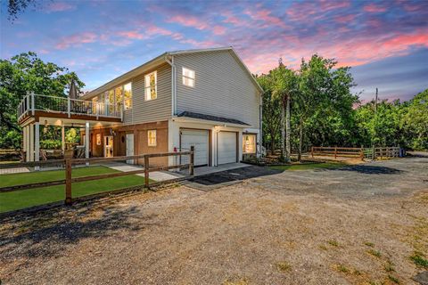 Photo of 3108 Arrowsmith Road, Wimauma, FL 33598 (MLS # TB8503484)