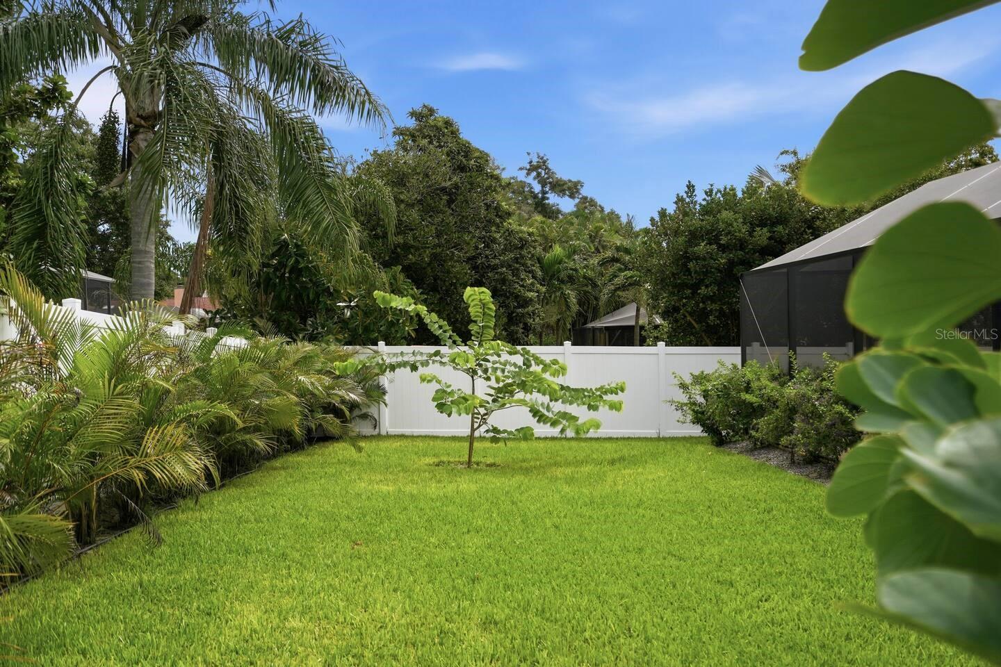 1413 TREETOP DRIVE