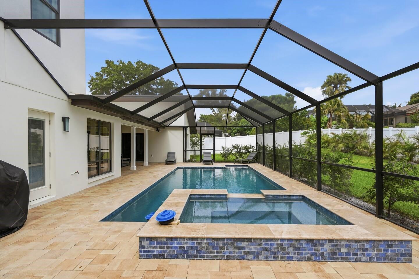1413 TREETOP DRIVE