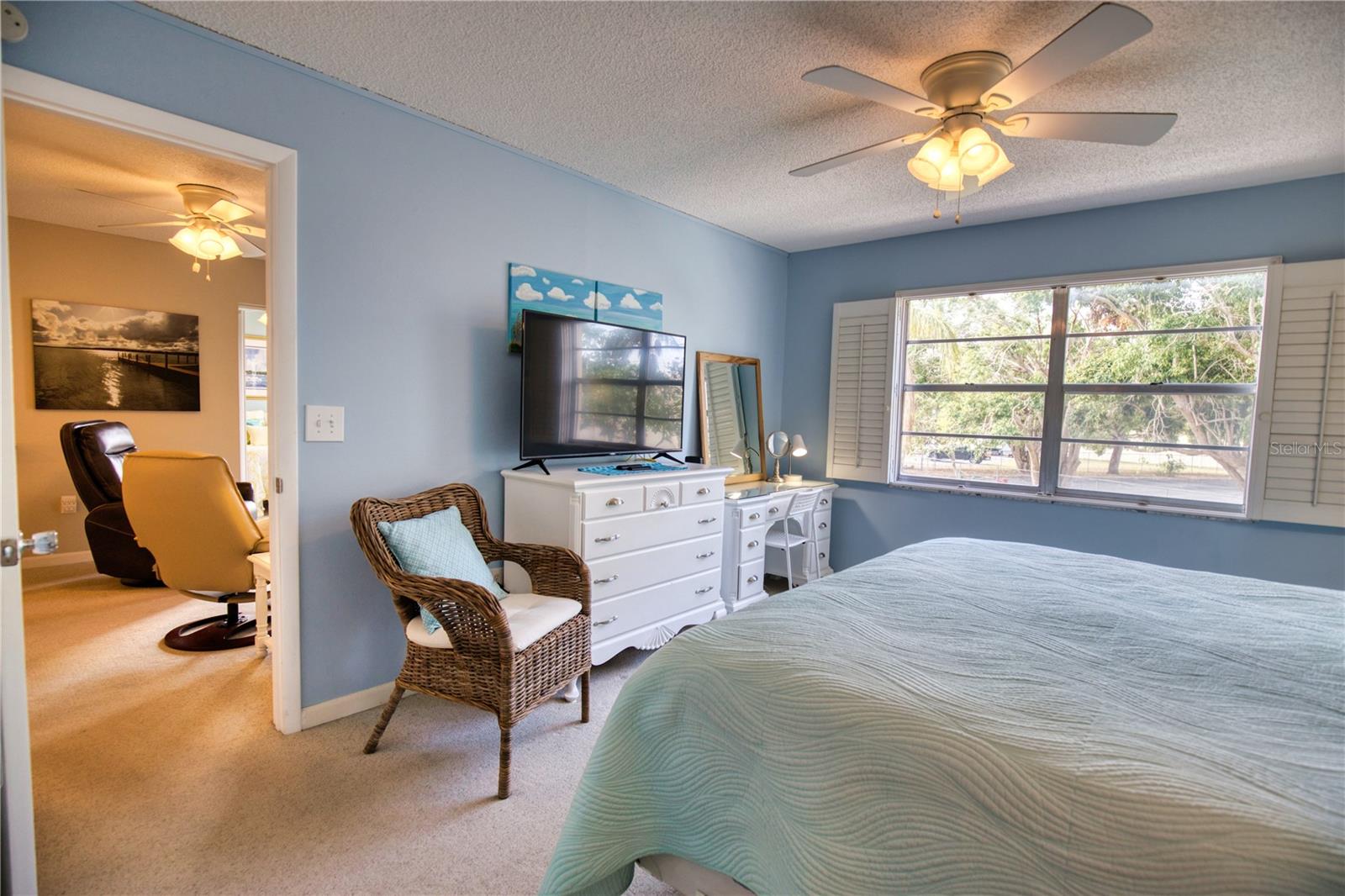 LAS PALMAS - Residential Lease