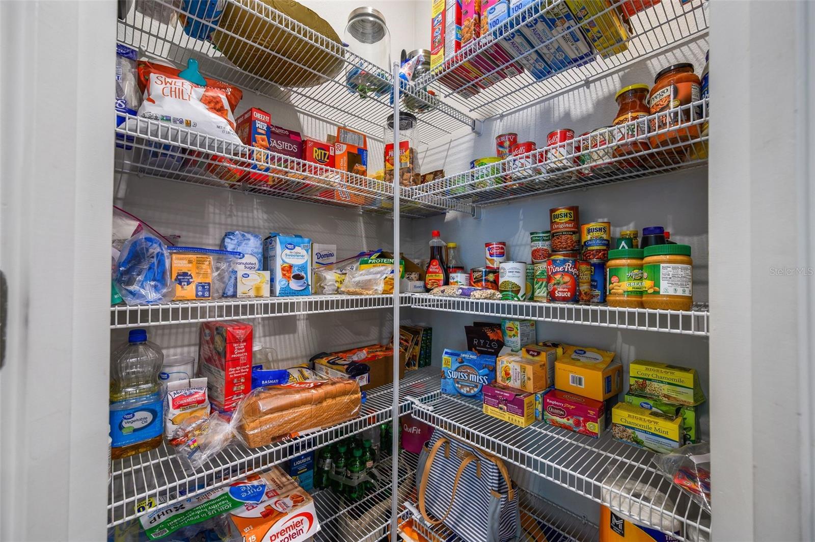 HAMPTON W PH 1 - Residential