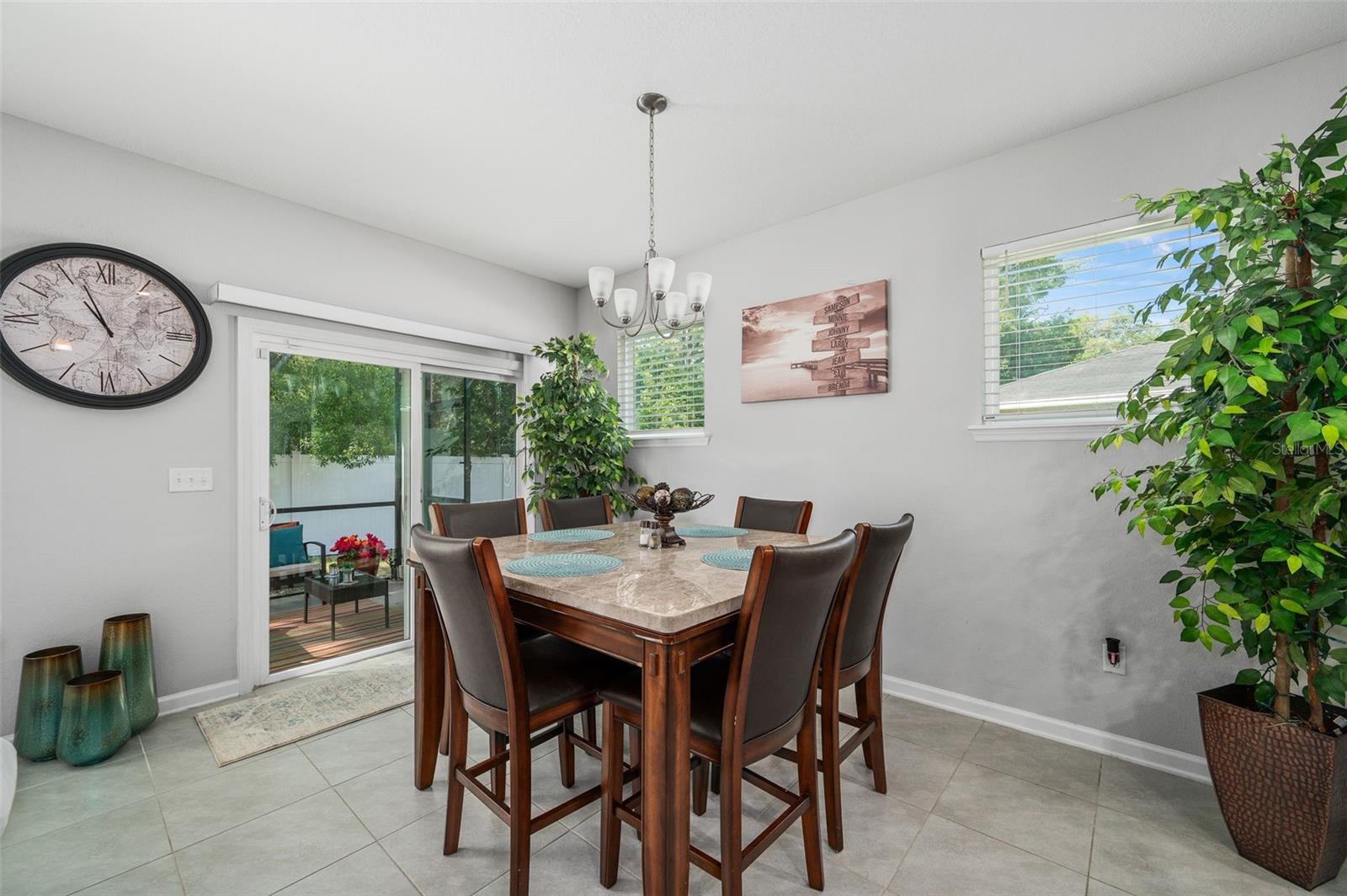 HAMPTON W PH 1 - Residential