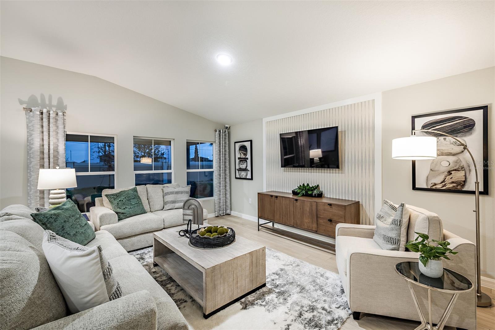 PASADENA RIDGE - Residential