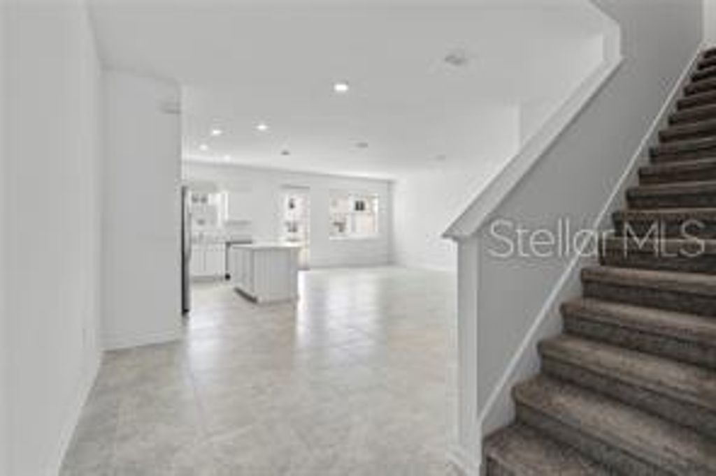 Photo of 323 Nine Iron Drive, Davenport, FL 33896 (MLS # S5147855)