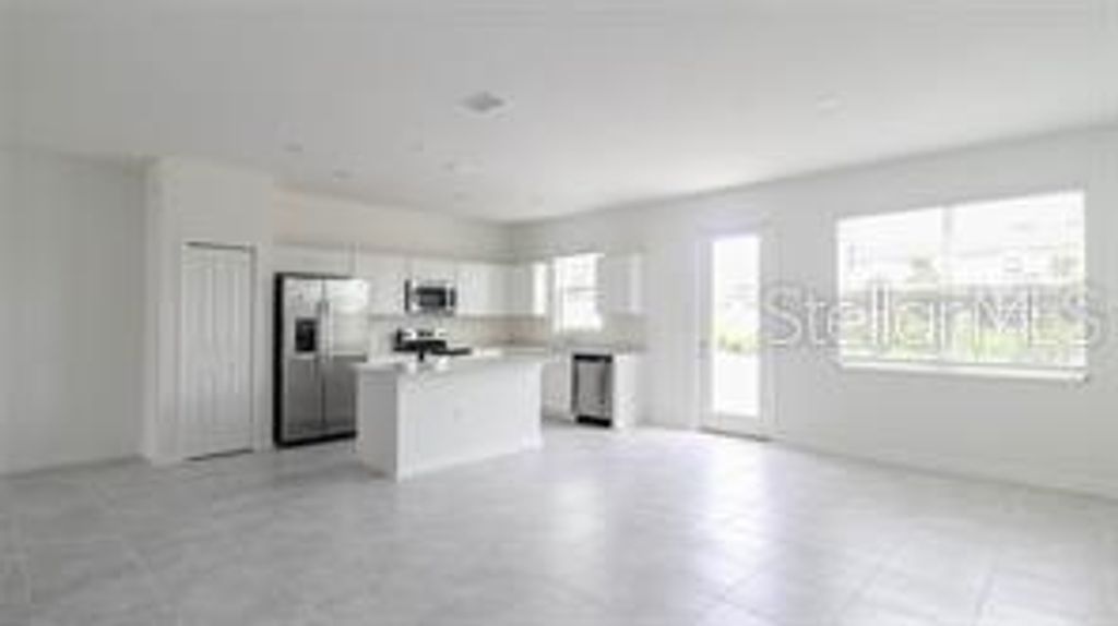 Photo of 323 Nine Iron Drive, Davenport, FL 33896 (MLS # S5147855)